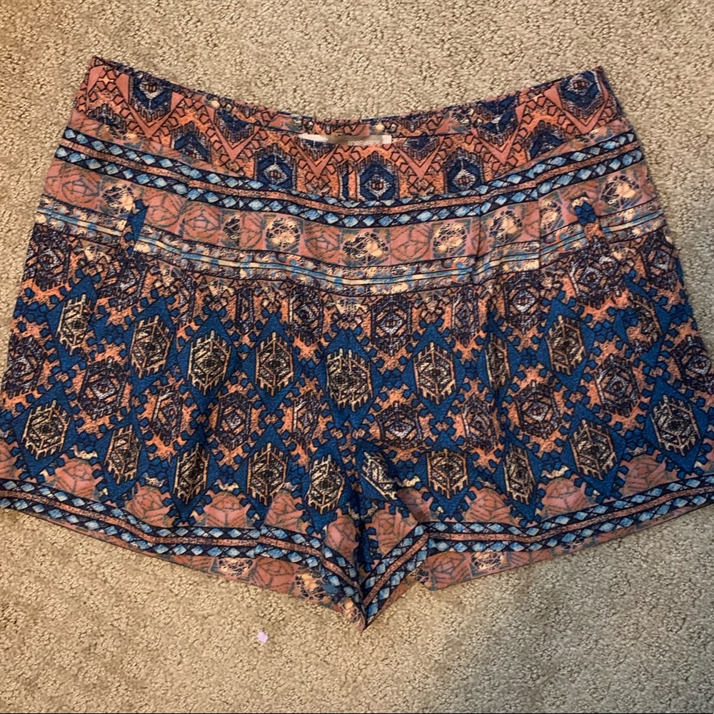 Patterned shorts!